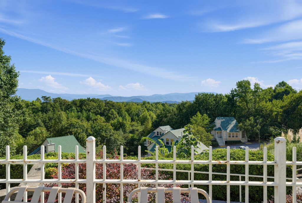 Knoxville Sevierville Commercial and Residential Real Estate Photography